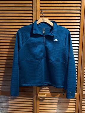 The North Face Teal Women's Quarter-Zip Pullover